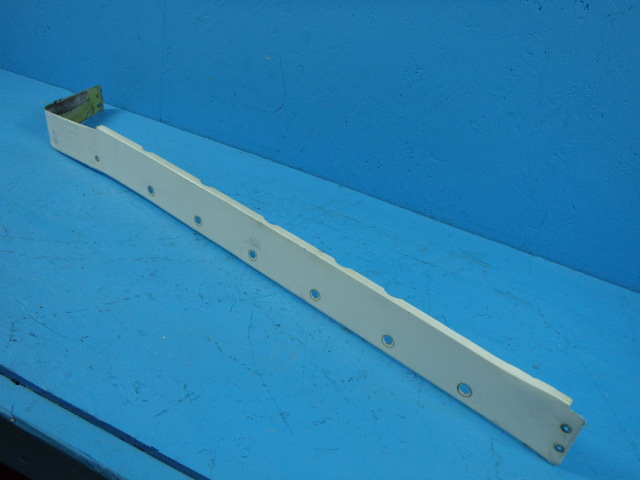 0426003-19 Cessna - FAIRING-WING RH